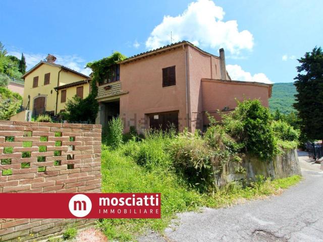 Rustico in vendita a Marche, Macerata