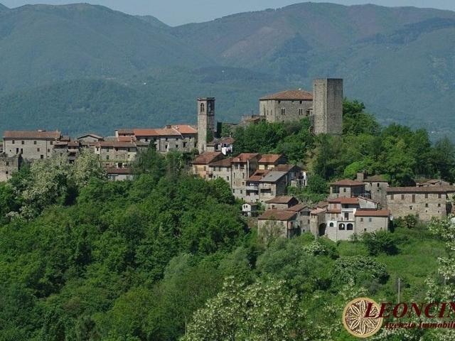 Rustico in vendita a Castiglione del Terziere, Bagnone
