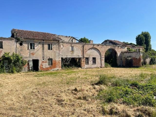 Rustico in vendita a Oriago, Venezia