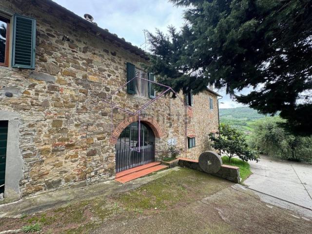 Rustico in vendita a Unione di Comuni Valdarno e Valdisieve, Pontassieve