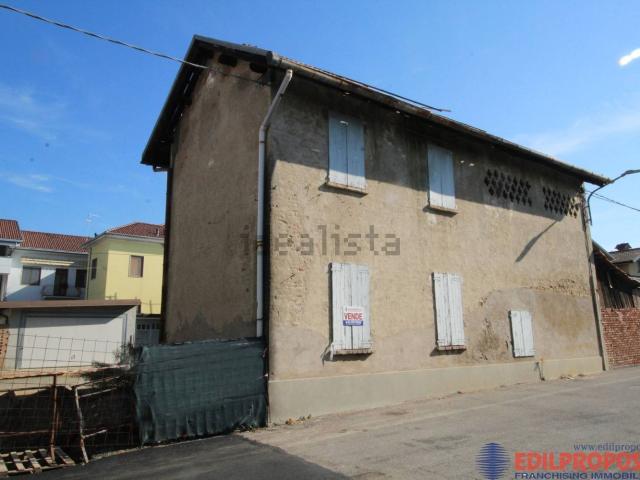 Rustico in vendita a Cogliate, Monza e della Brianza