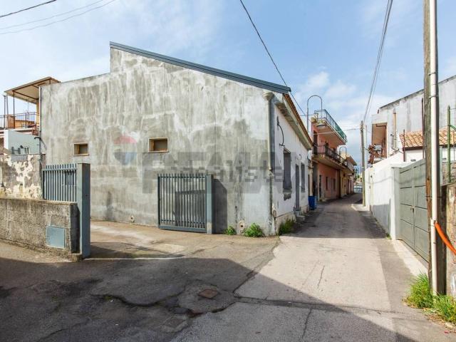 Rustico in vendita a Scillichenti, Acireale