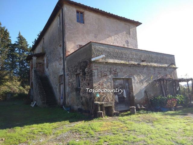 Rustico in vendita a Legoli, Toscana