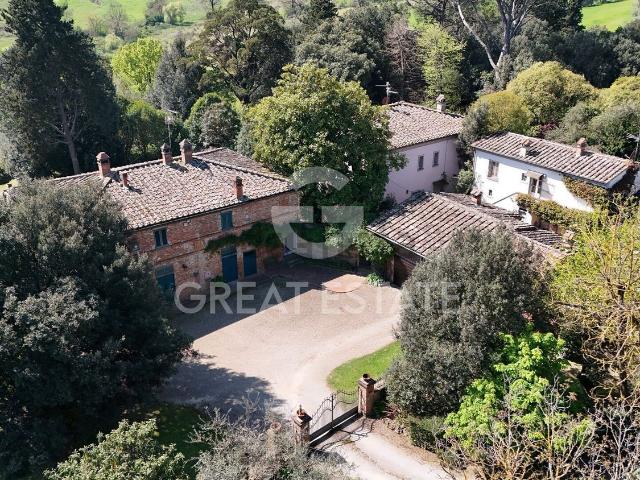 Rustico in vendita a Foiano della Chiana, Arezzo