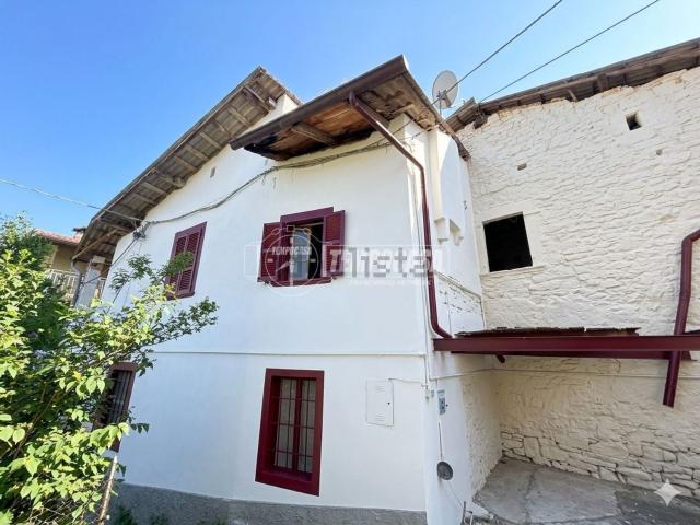Rustico in vendita a Foresto Sparso, Lombardia