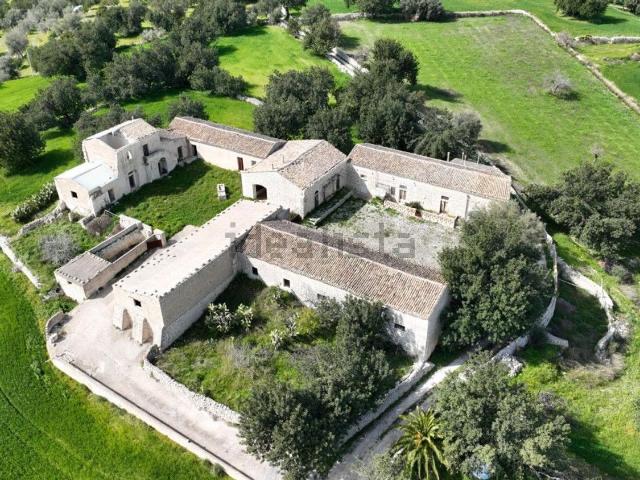 Rustico in vendita a Rosolini, Sicilia