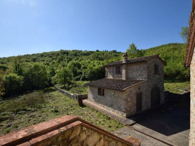 Rustico in vendita a Castellina In Chianti, Toscana
