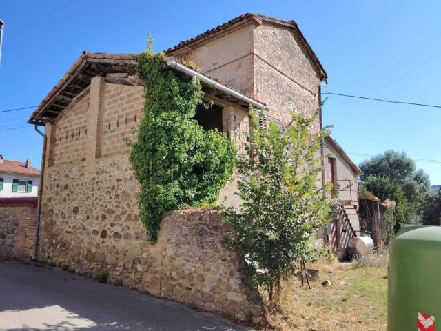 Rustico in vendita a San Secondo, San Leo Bastia