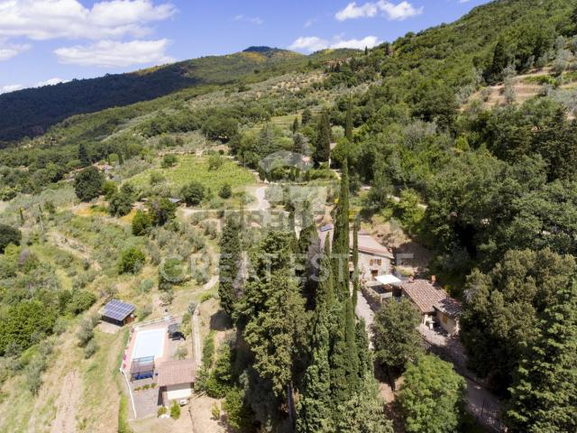Rustico in vendita a Loro Ciuffenna, Toscana