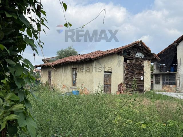 Rustico in vendita a Casatenovo, Lecco