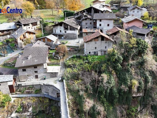 Rustico in vendita a Aymavilles, Aosta