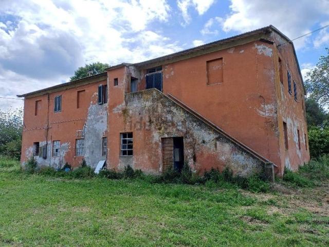 Rustico in vendita a Fattoria Arno Vecchio, Pisa