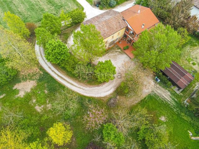 Rustico in vendita a Unione delle Terre d'Argine, Campogalliano