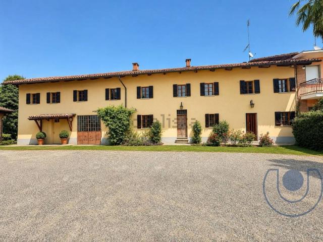 Rustico in vendita a Villaggio Satellite, Pino Torinese