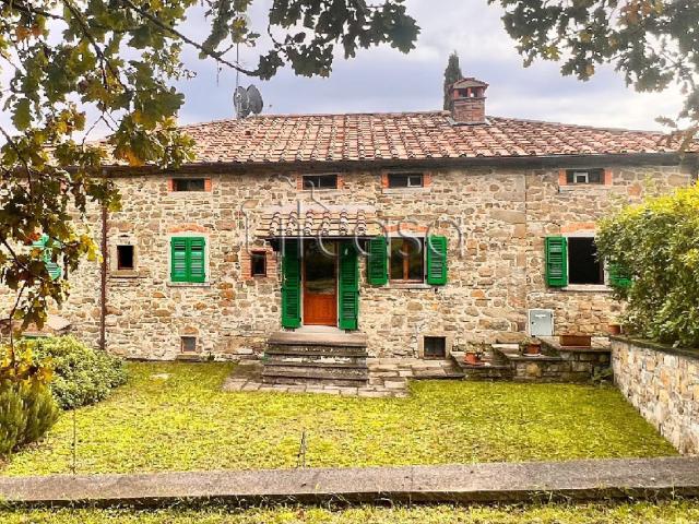 Rustico in vendita a Caprese Michelangelo, Toscana