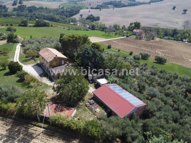 Rustico in vendita a Marche, Pesaro E Urbino