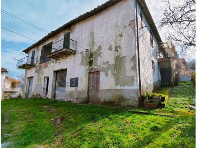 Terreno in vendita a Bucine, Toscana