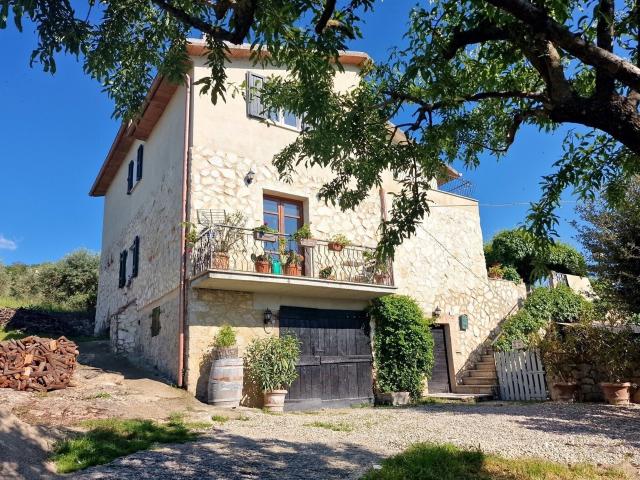 Casa in vendita a San Martino, Montecchio