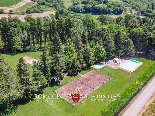 Villa Indipendente in vendita a Montone, Umbria