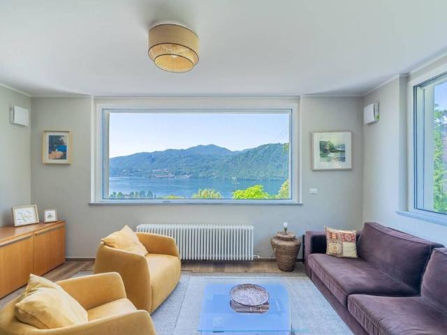 Villa Indipendente in vendita a Piemonte, Novara