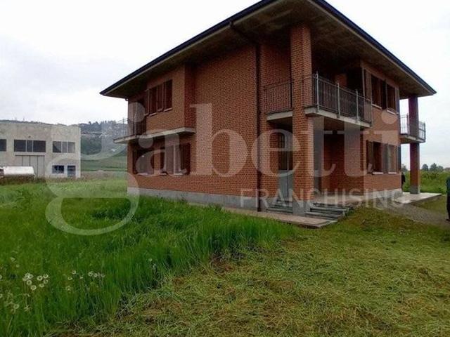 Villa Indipendente in vendita a Piemonte, Cuneo
