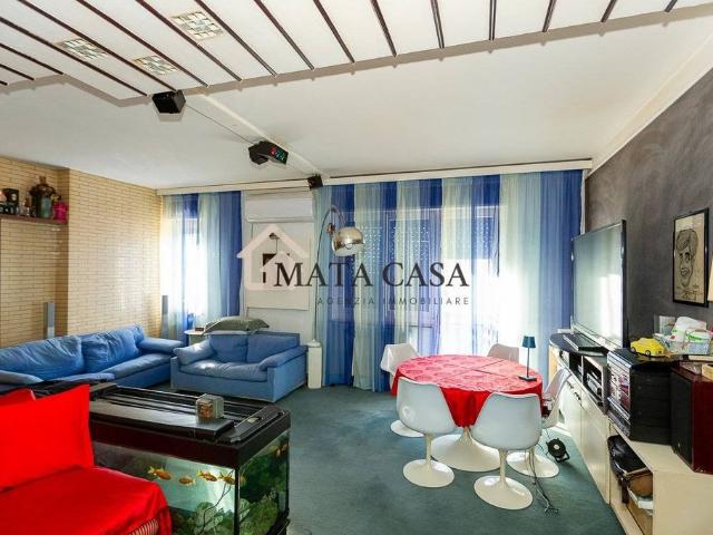 Villa Indipendente in vendita a Cologno Monzese, San Giuliano Monzese