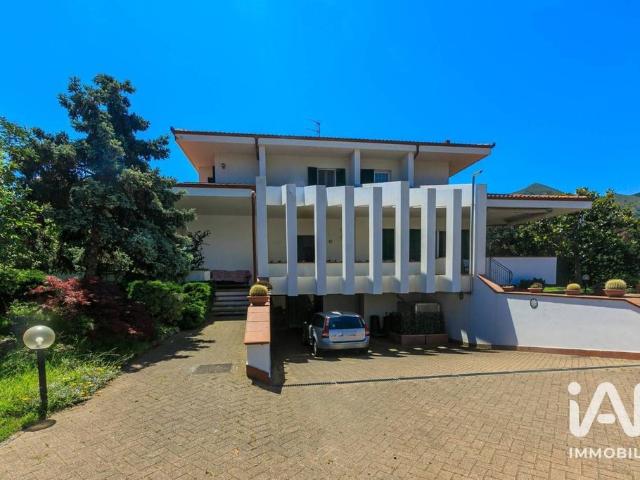 Villa Indipendente in vendita a Borghetto Santo Spirito, Liguria