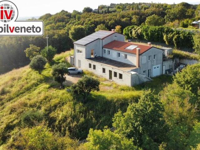 Villa Indipendente in vendita a Val Liona, Pederiva