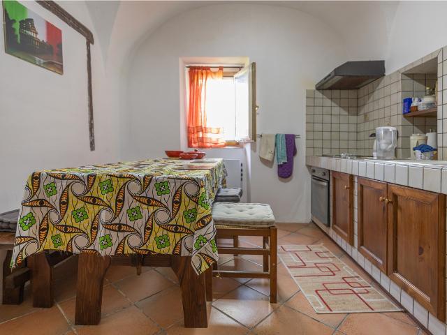 Casa in vendita a Secinaro, L'Aquila