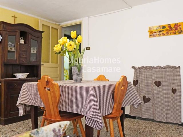Villa Indipendente in vendita a Prelà, Liguria
