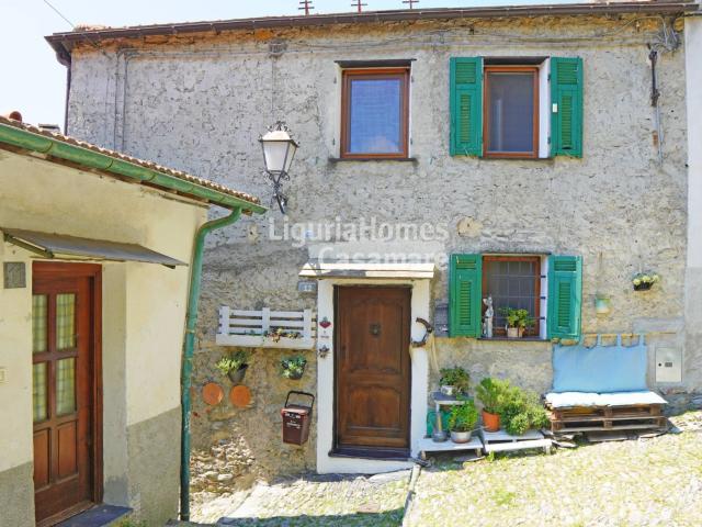 Villa Indipendente in vendita a Triora, Liguria
