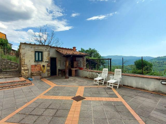Rustico in vendita a Unione dei comuni Media Valle del Serchio, Toscana