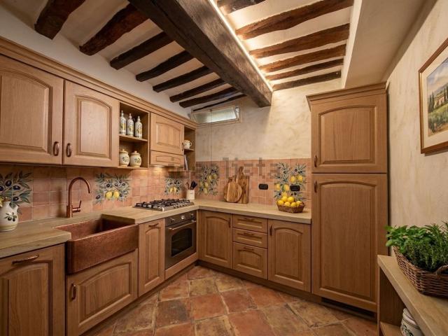 Rustico in vendita a Santo Stefano, Castiglion Fiorentino