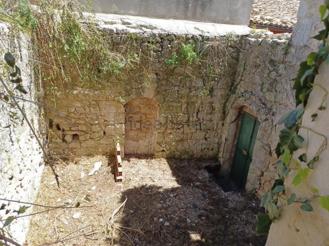 Rustico in vendita a Palazzolo Acreide, Sicilia