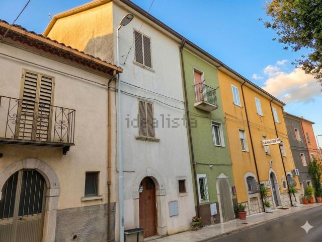 Rustico in vendita a San Giuliano Del Sannio, Molise