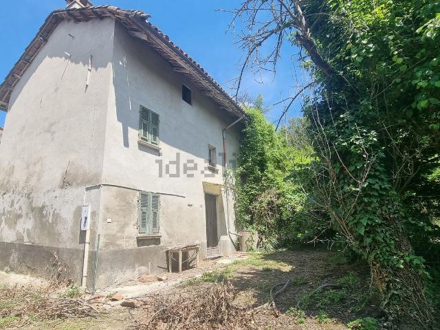 Rustico in vendita a Piemonte, Asti