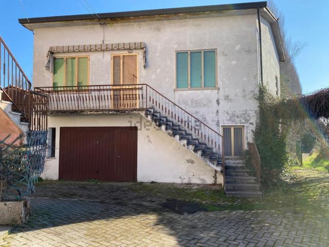 Rustico in vendita a Dueville, Vicenza