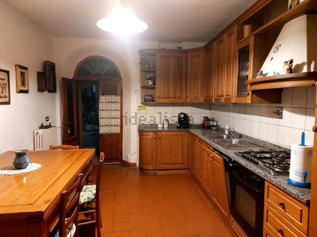 Rustico in vendita a Barberino Tavarnelle, San Donato In Poggio