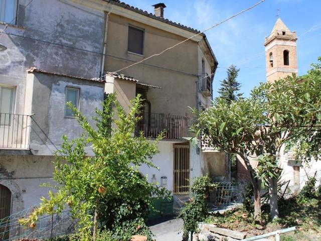 Rustico in vendita a Bomba, Abruzzo