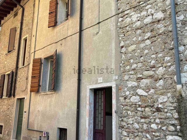 Rustico in vendita a Comunità Montana Parco Alto Garda bresciano, Toscolano Maderno