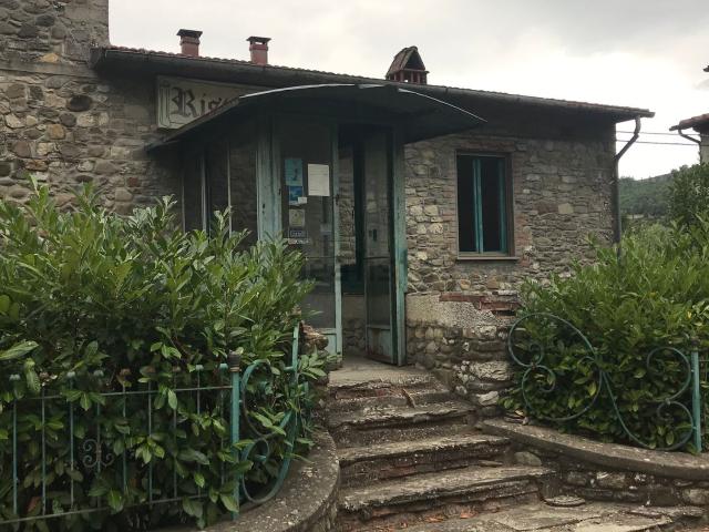Rustico in vendita a Subbiano, Toscana