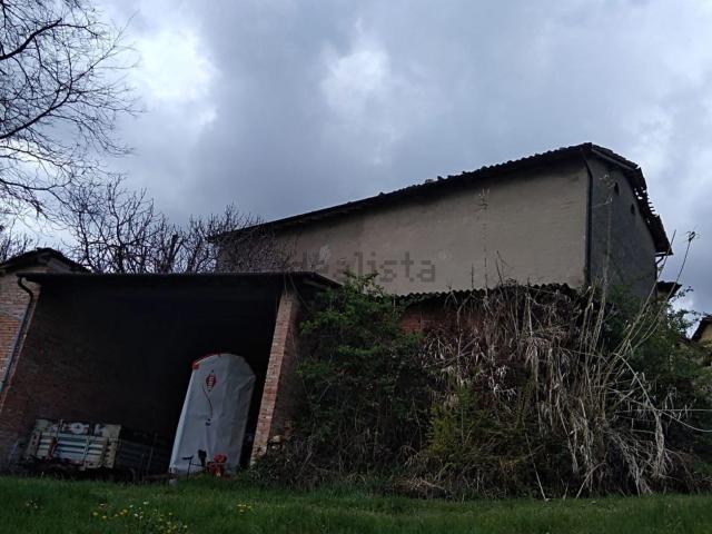 Rustico in vendita a Unione dei comuni del Frignano, Serramazzoni