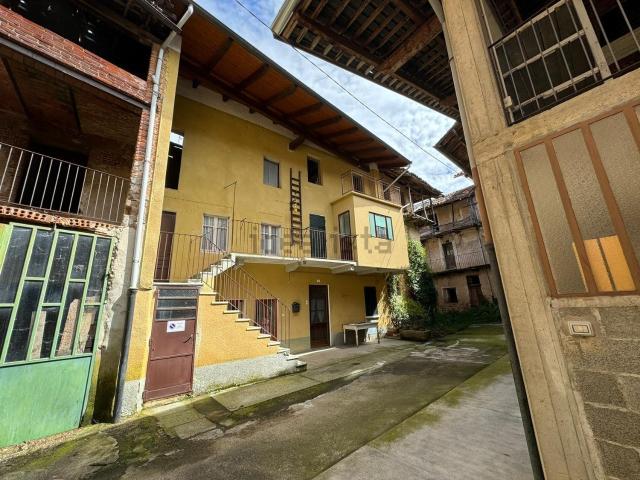 Rustico in vendita a Piemonte, Biella