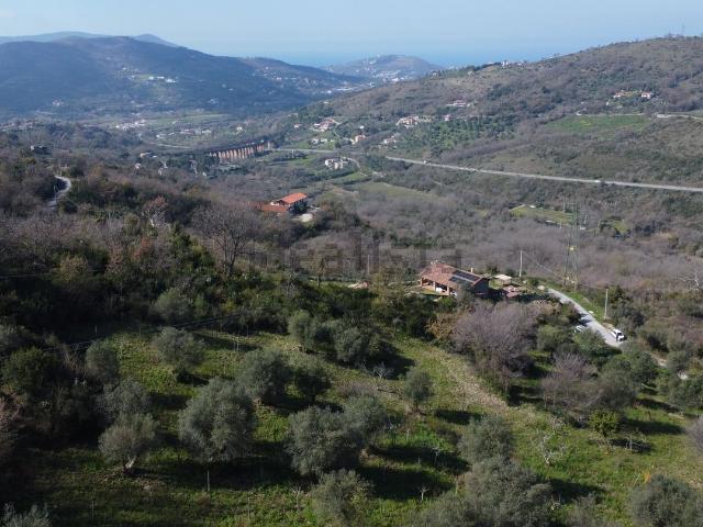 Rustico in vendita a Torchiara, Campania