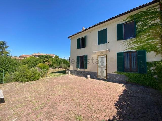 Rustico in vendita a Piemonte, Asti