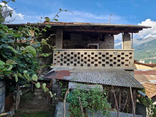 Rustico in vendita a Comunità montana della valle Camonica, Malonno