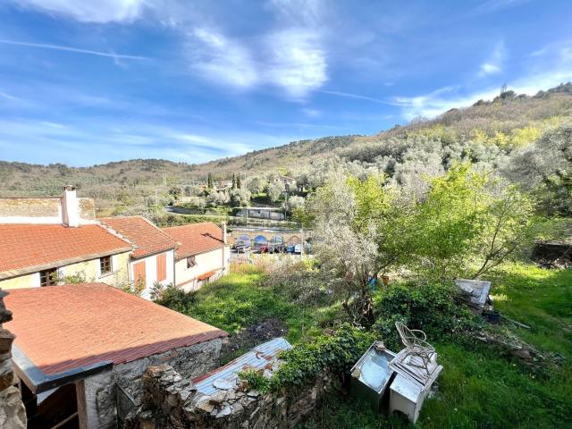 Rustico in vendita a Pietrabruna, Liguria
