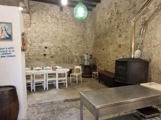Rustico in vendita a Scarcelli, Saponara