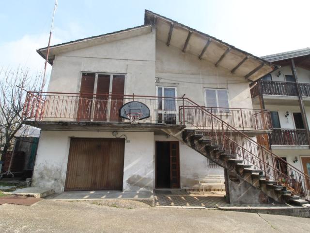 Rustico in vendita a Castelgomberto, Veneto