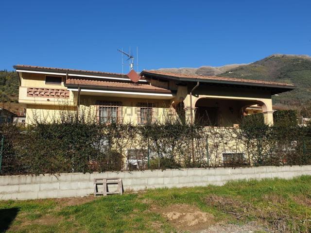 Rustico in vendita a Camaiore, Toscana